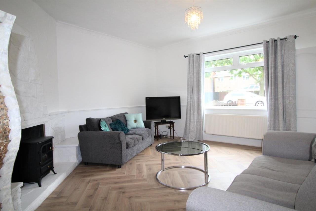 Whitley Bay - Sleeps 6 - Refurbished Throughout - Fast Wifi - Dogs Welcome Esterno foto